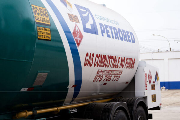 PETRORED_CAMION_02